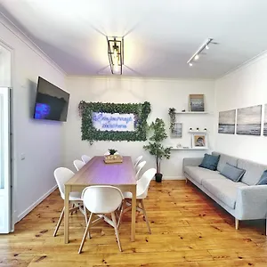 Guest 2 Boutique Lisbon